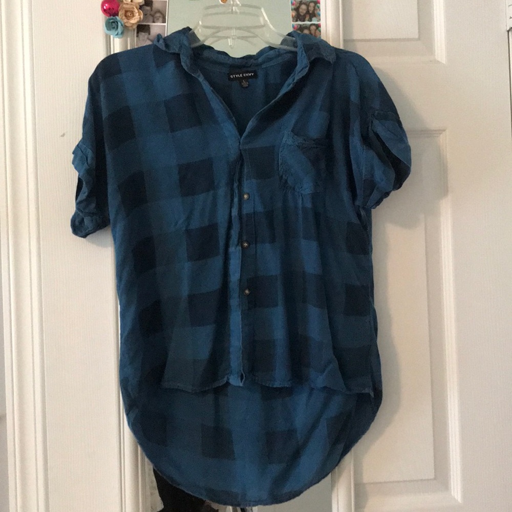 Short sleeve flannel top
